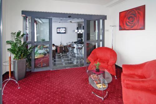 President Hotel Братислава Екстериор снимка
